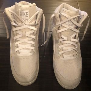 Nike Air Python Mens size 12